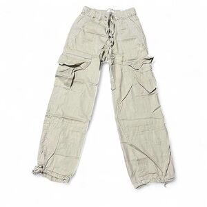 Women’s Habitual Cream Cargo Pants